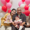 左から西野未姫、にこりちゃん、山本圭壱（写真は西野未姫の公式ブログから）