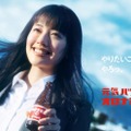 上坂樹里が出演する「オロナミンC」新CMのキービジュアル