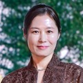 「IUの母」ムン・ソリ、ローレグ衣装で魅せた“弾力美脚”…Netflix『おつかれさま』が教えてくれた人生の美しさ