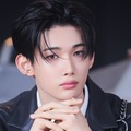 「男を感じる」＆TEAM・JO、“肩幅広すぎ”な彼氏風SHOTにファン胸キュン「メロいです」【PHOTO】