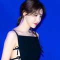 「親日派祖父」を巡る騒動もあった『ペントハウス』女優、“年齢不詳美貌”でペニーワイズと記念写真