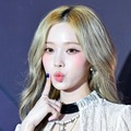 プールではしゃぐ姿にキュン…aespa・ウィンター、広告撮影の裏側が可愛すぎる！