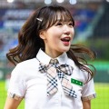 ”穴あき衣装”で愛らしい魅力発散！韓国と台湾を股に掛ける人気チアガール イ・ジュヒさん31歳