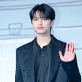 SEVENTEEN・ジュン、少女漫画から飛び出してきた金髪学ラン姿「1軍男子すら度肝抜く」【PHOTO】