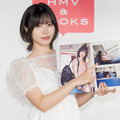 『Liyuu 2nd写真集 ヒトミ』（KADOKAWA）発売記念イベント　合同取材の様子