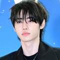 「横顔が芸術」ENHYPEN・ソンフン、どの瞬間も“絵になる”圧巻ビジュアルに視線釘付け！【PHOTO】
