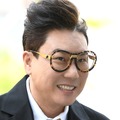 初婚は1年で終了　約7億円の借金を完済した韓国歌手（51）、年下妻とすでに婚姻届を提出していた！