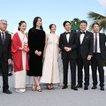 共演者とともに、カンヌ国際映画祭に出席する広瀬すず（Photo by Dominique Charriau/WireImage）