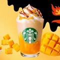 ホットハニー オリエンタル マンゴー & ティー フラペチーノ　775円（店内利用）