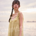 小久保柚乃の2nd写真集『こくぼづかん2』特典生写真画像　撮影：中村和孝　（C）中村和孝／小学館