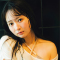 江籠裕奈の3rd写真集先行カット　撮影／カノウリョウマ　（C）光文社