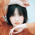 「B.L.T.2025年8月号」ローソンエンタテインメント購入特典ポスター【的野美青（櫻坂46）】（裏）