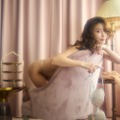 益田アンナの1st写真集『Fragments of glow』　（C）i-dee（Hideaki Araoka）