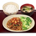 トリプルニンニク牛カルビ焼肉定食　(肉並盛・ごはん並盛) 1,120円