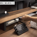 Grovemade製アクセサリで統一感を演出（C）理想の書斎づくり