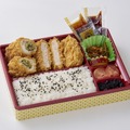 夏のミックスフライ弁当　1,188円（税込）