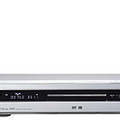 　ソニーは、DVDレコーダー「スゴ録」シリーズの新ラインアップとして、デジタルハイビジョンチューナー内蔵モデル3機種と、地上・BSアナログチューナー内蔵モデル1機種の計4機種を11月21日に発売する。