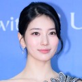 “国民の初恋”女優ペ・スジ、“そばかす”さえも芸術に…透明感あふれる美貌を披露【PHOTO】