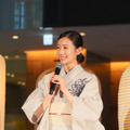 波瑠が浴衣姿で登場！提灯のオブジェに感動