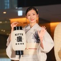 波瑠が浴衣姿で登場！提灯のオブジェに感動