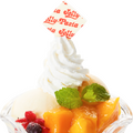 ごろっとマンゴーのパフェ（税込869円）