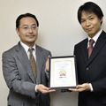 取締役COO 原田実氏（左）と代表取締役CEO 工学博士 池田武弘氏（右）