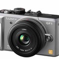 「LUMIX DMC-GF1」（ブレードシルバー）