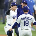 「主人公はもちろん、“野球の神”オオタニ」韓国紙も衝撃！大谷翔平2HR＆9出塁に興奮隠せず