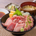 本まぐろ丼（税込２,６２９円）