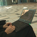 　せっかくモバイルPCを持ち歩いていても、結局オフィスに戻るまで仕事が進まないということになる。それを解決するのが、BIGLOBEの提供するリモートアクセスサービス「LogMeIn」と、モバイル通信サービスだ。