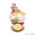 マツケンサンバ×ハローキティ　夢のアミーゴスイーツ　1,100円© 2025 SANRIO CO., LTD. TOKYO, JAPAN 　著作 株式会社サンリオⒸSanki Promotion Co.,Ltd. All Rights Reserverd