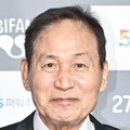 危険な状態は脱するも意識は戻らず…73歳の韓国ベテラン俳優アン・ソンギ、食事中に喉を詰まらせる