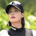 「えっ…芸能人？」“韓国で最も美しい女優”似の30歳ゴルファー、幸せオーラ全開のオフSHOT【PHOTO】