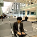 　筆者はこの2月、「Mobile World Congress 2010」へ参加のためスペイン・バルセロナを訪れた。ちょうど良い機会なので、今回利用しているBIGLOBEで海外ローミングサービスがどこまで実用的に使えるのかを試してみた。