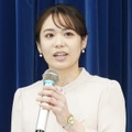 吉岡真央アナウンサー【写真：竹内みちまろ】