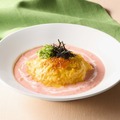 いくらのふわとろオムライス～明太子クリームソース～（税込1,419円）