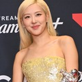 BLACKPINK・ロゼ、トレードマークの金髪は健康が代償　ビジネスクラスで美容師をアメリカに呼んだことも