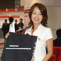 　CEATEC JAPAN 2005 コンパニオン写真集の第4弾。