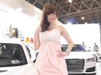 HAMANA/MONDERAブース コンパニオン(東京オートサロン2016)