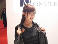HAMANA/MONDERAブース コンパニオン(東京オートサロン2016)