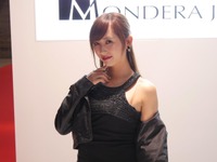 HAMANA/MONDERAブース コンパニオン(東京オートサロン2016)