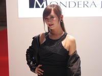 HAMANA/MONDERAブース コンパニオン(東京オートサロン2016)