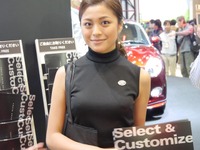 ダイハツ工業ブース コンパニオン 北村沙織さん(東京オートサロン2016)