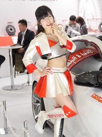 DIXCELブース コンパニオン(東京オートサロン2016)