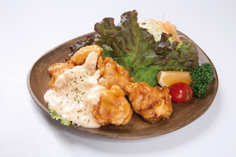 チキン南蛮　594円（税込）