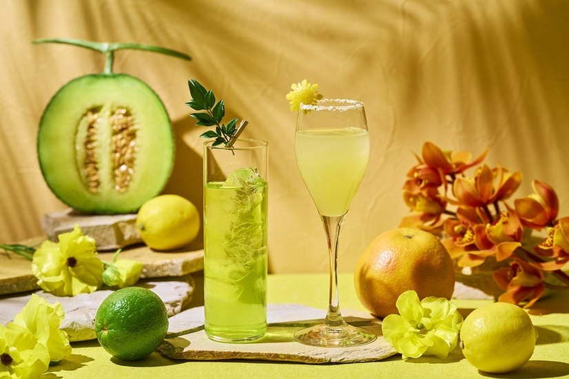 カクテルドリンク (左)翠風 (右)Pasionade