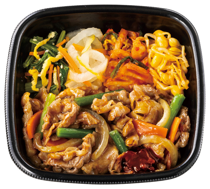 まぜて旨辛！ 肉増し焼肉ビビンバ　980円