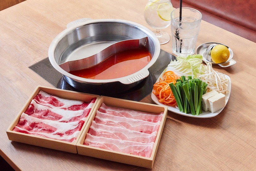 火鍋セット（旨辛火鍋だし）