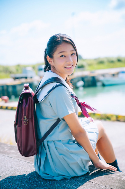 虹咲カリナ1stイメージDVD『雨上がり！１８歳！！』