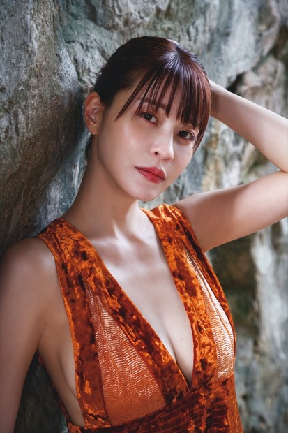 岸明日香5th写真集『Trajectory』イメージカット 撮影：榊原裕一（C）ワニブックス